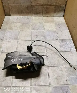 Audi A4 S4 B6 8E 8H Rear door lock