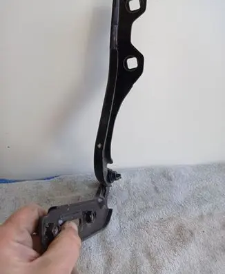 Chrysler Pacifica Engine bonnet/hood hinges
