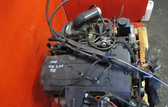 Mercedes-Benz CLK A208 C208 Engine swap 111.944 111944