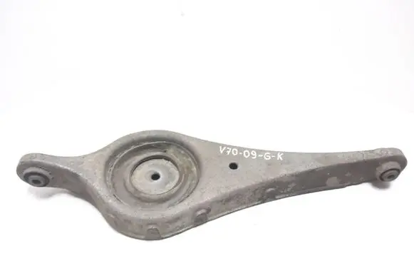 Volvo V70 Rear upper control arm/wishbone 6G915K652