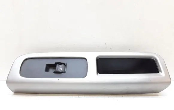 Volvo V50 Electric window control switch 30773214 8663815
