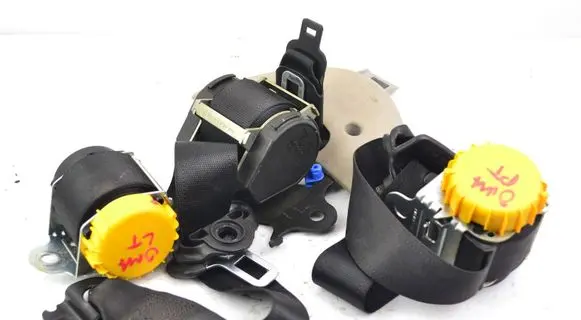 Opel Meriva A Rear seatbelt
