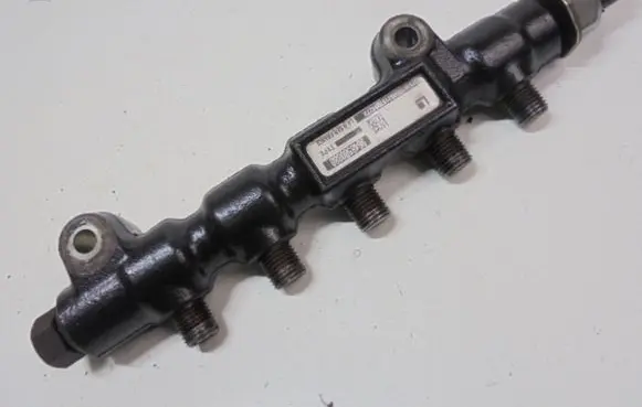 Ford Focus C-MAX Fuel main line pipe 9648580880