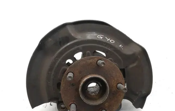 Toyota Auris E180 Front wheel hub