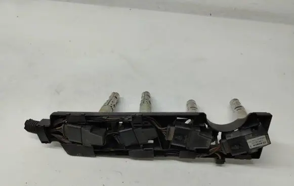 Volkswagen Golf IV Ignition plug leads 036971047