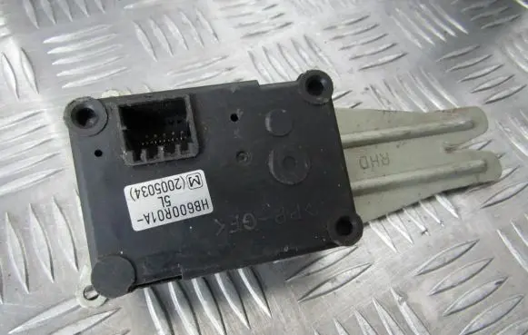 Mazda 323 F Air flap motor/actuator hb600r01a