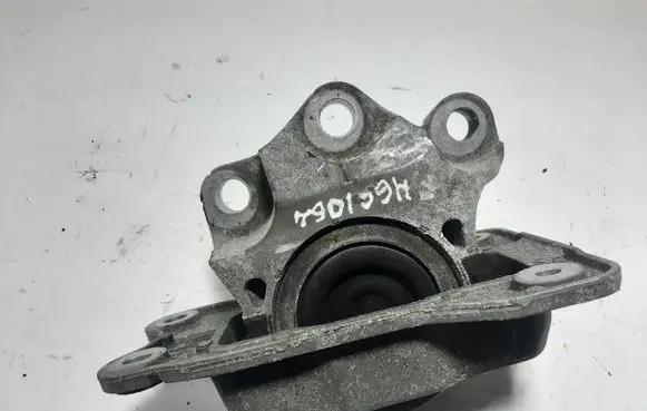 Volvo XC60 Engine mount bracket 31686886