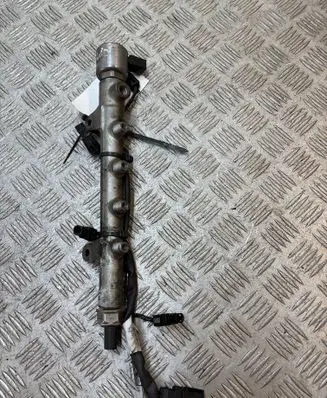 Mercedes-Benz E W212 Fuel main line pipe R9144Z230A A6510700595 1011010854