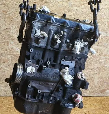 Volkswagen PASSAT B4 Engine 872520 028103373N
