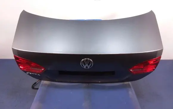 Tailgate/trunk/boot lid