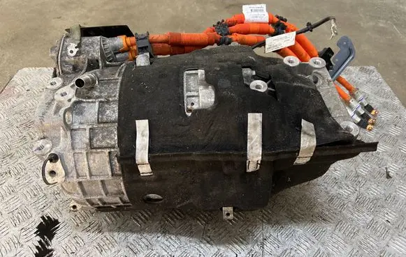 Polestar 2 Electric car motor 32362815 P1216724 T7035589
