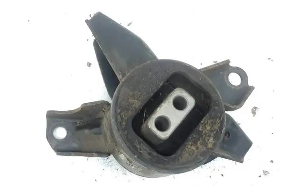 Hyundai Santa Fe Engine mount bracket