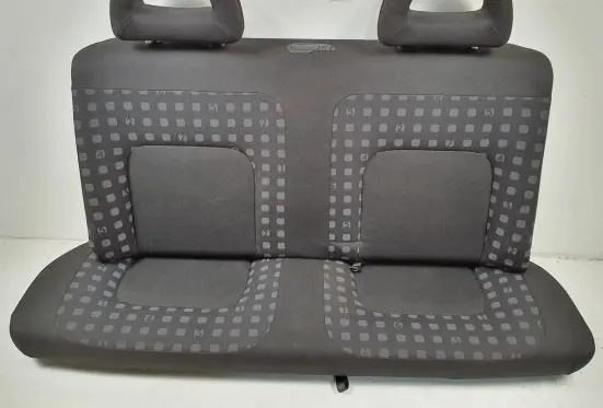 Volkswagen New Beetle Rear seat 