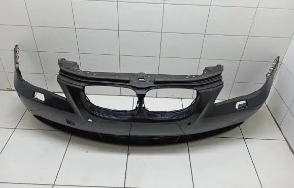 BMW 5 E60 E61 Front bumper 7111948 711194821 292335