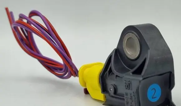 Porsche Cayenne (9Y0 9Y3) Airbag deployment crash/impact sensor 9A795965110