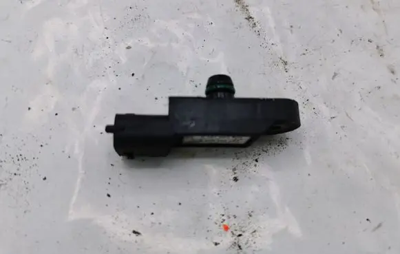 Nissan X-Trail T31 Air pressure sensor 8200168253 0281002566