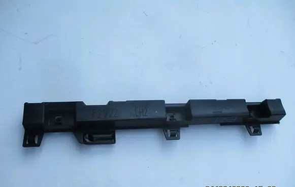 BMW 2 Active Tourer U06 Front sill trim cover 7268073 5905232223928