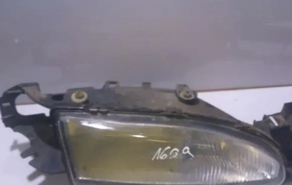 Ford Mondeo MK I Headlight/headlamp