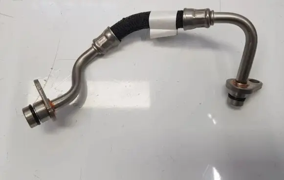 BMW X3M F97 Turbo turbocharger oiling pipe/hose