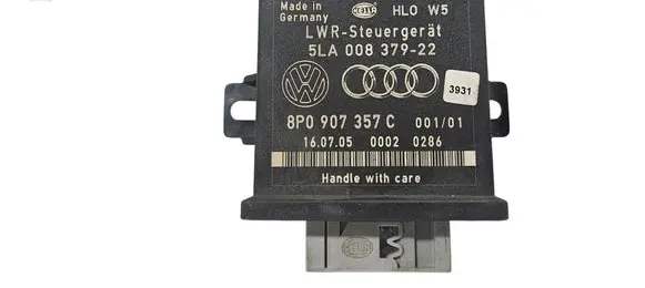 Audi A6 S6 C6 4F Light module LCM 5LA00837922 00020286 8P0907357C