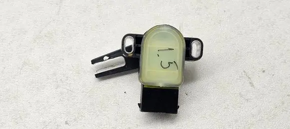Brake pedal sensor switch