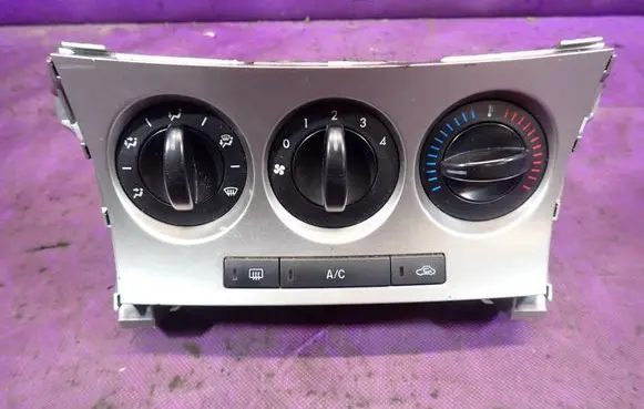 Mazda 3 II Climate control unit BBP29F22
