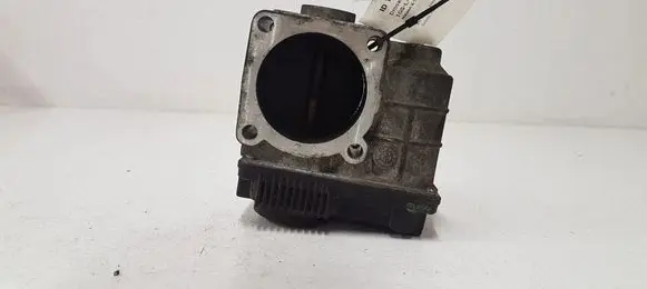 Nissan X-Trail T30 Throttle valve SERA57601