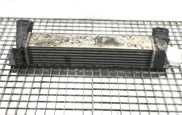Audi A5 8T 8F Intercooler radiator 3213329