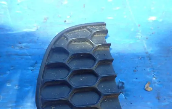 Jeep Renegade Tow hook cap/cover 735585028