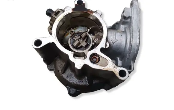Audi TT TTS Mk2 Vacuum pump 06J145100C