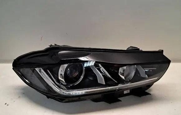 Jaguar XE Headlight/headlamp GX73-13W029-DG 00028804