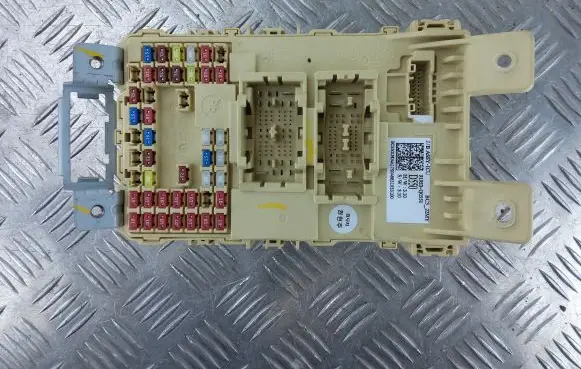 Hyundai i20 (BC3 BI3) Fuse module 91953Q0550