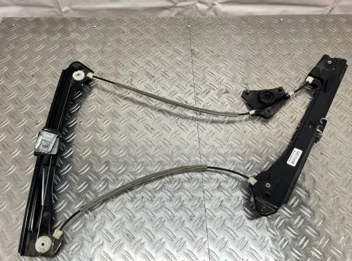 Volkswagen Jetta IV Front window lifting mechanism without motor 5C6837462C 812633758 29111147