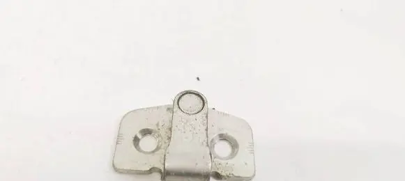 Opel Astra H Front door lock loop/hook striker GM46608