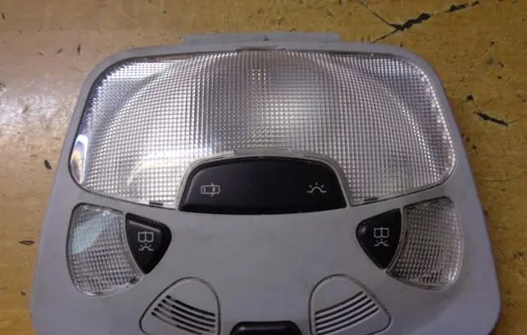 Mercedes-Benz C W203 Front seat light A2038201001