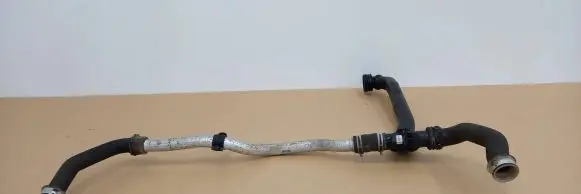 Porsche Boxster 987 Engine coolant pipe/hose 99710672002 710672002 99710662403