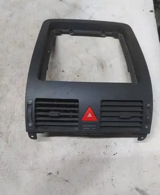 Volkswagen Touran I Dash center air vent grill 1T2819728
