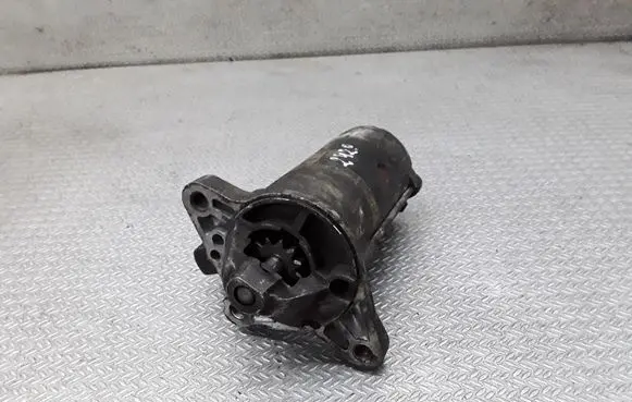 Mazda 5 Starter motor M002T88671