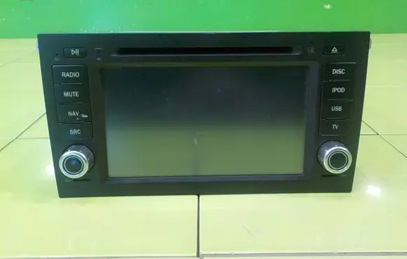 Ford Kuga I Radio/CD/DVD/GPS head unit 16AB118