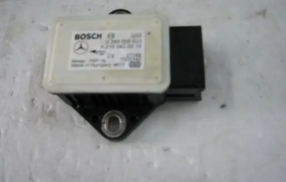 Mercedes-Benz E W211 ESP acceleration yaw rate sensor A2165420018 0265005623