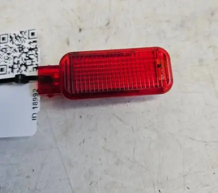 Audi A6 S6 C5 4B Other interior light 4B0947411