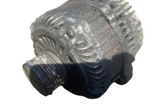 Renault Scenic III - Grand scenic III Generator/alternator 8200960533 A004TJ0582ZE 8200960533D118