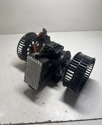 BMW 5 E60 E61 Heater fan/blower 67326948422
