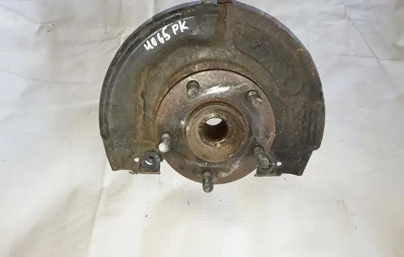 Mitsubishi Grandis Front wheel hub MR594355