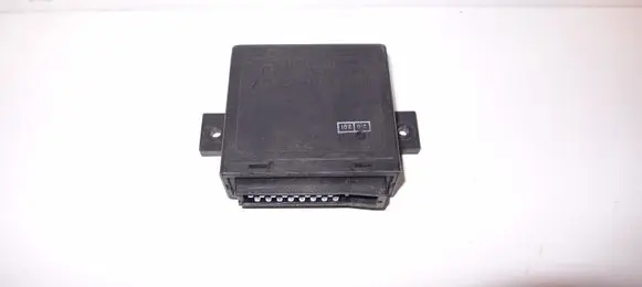 Mercedes-Benz Sprinter W901 W902 W903 W904 Door central lock control unit/module A0165459232