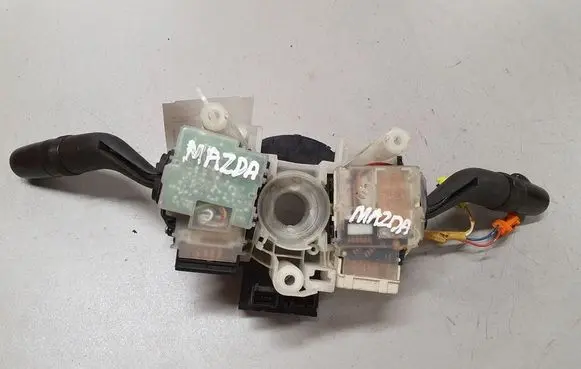Mazda 6 Wiper turn signal indicator stalk/switch Z704590481 17A089D 17E904
