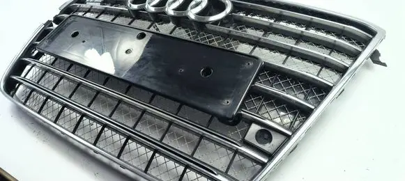Audi A8 S8 D4 4H Front grill 4H0853651J