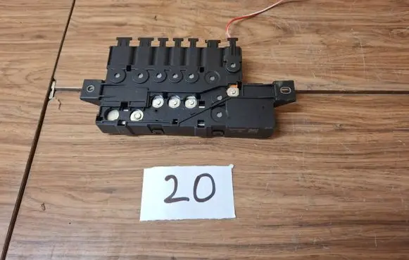 Mercedes-Benz E W214 SAM control unit a2235403115