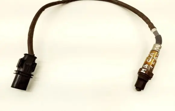 Mercedes-Benz GLA W156 Lambda probe sensor A0095425618