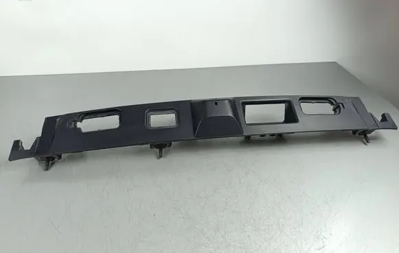Jeep Grand Cherokee WL Trunk door license plate light bar 6PQ95TRMAA